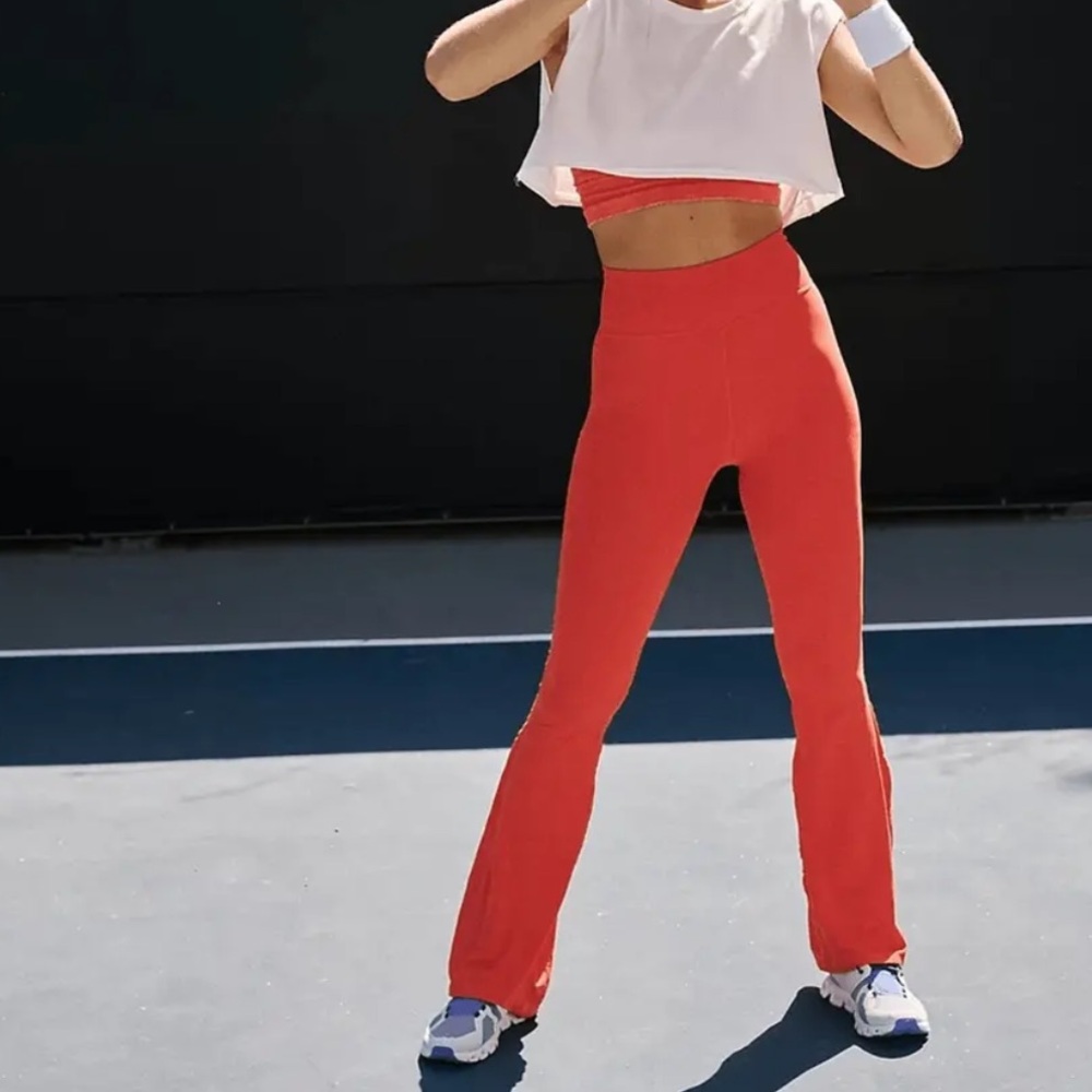 💎 Free People Movement Good Karma Flare Leggings in Flame